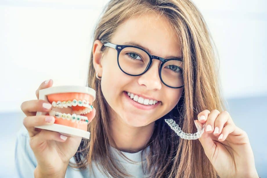 4 Ways to Relieve Braces Discomfort