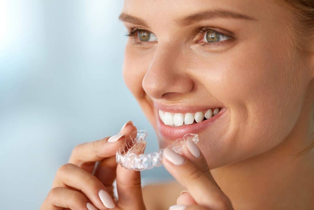 Can You Eat With Invisalign? Dr. Suzanne Stock
